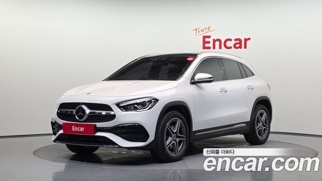 Mercedes-Benz GLA-Class 2023