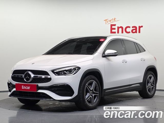 Mercedes-Benz GLA-Class 2023