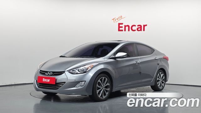 Hyundai AVANTE 2013
