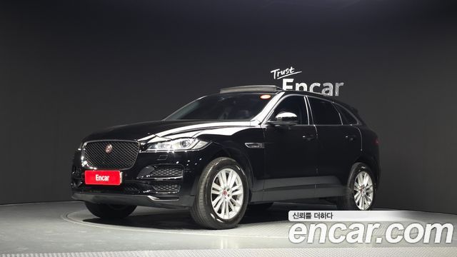 Jaguar F-PACE 2018