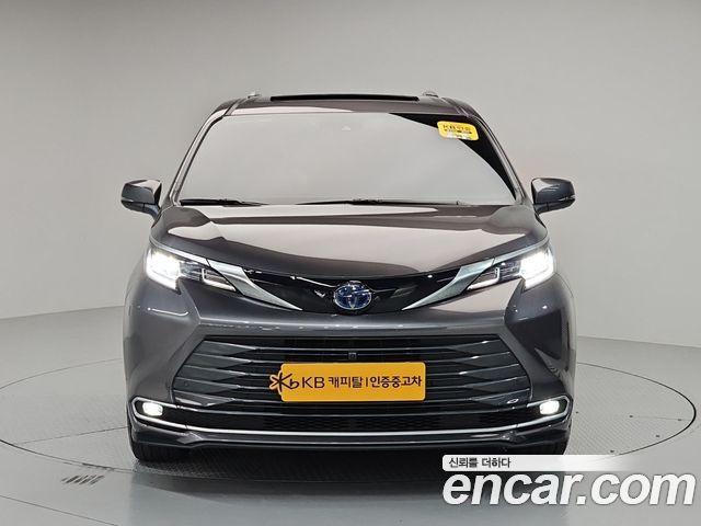 Toyota Sienna 2023