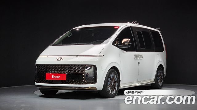 Hyundai Staria 2023