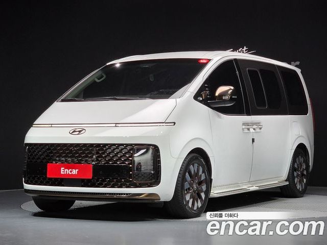 Hyundai Staria 2023
