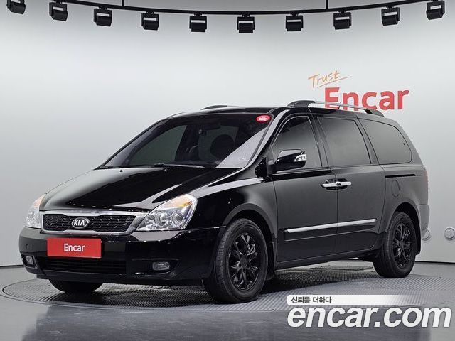 Kia Canival 2013