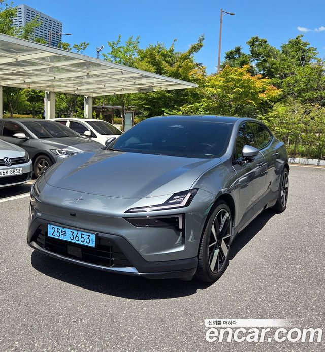 Polestar Polestar 4 2025