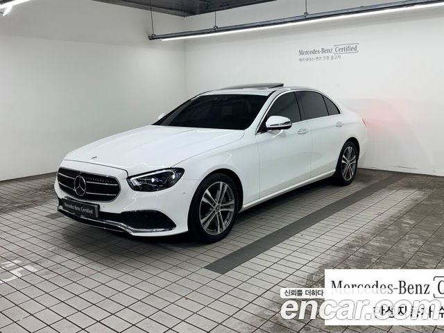 Mercedes-Benz E-Class 2022