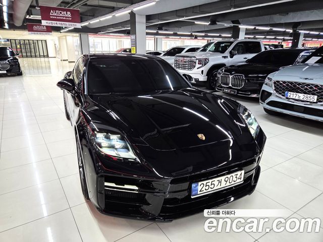 Porsche Panamera 2024