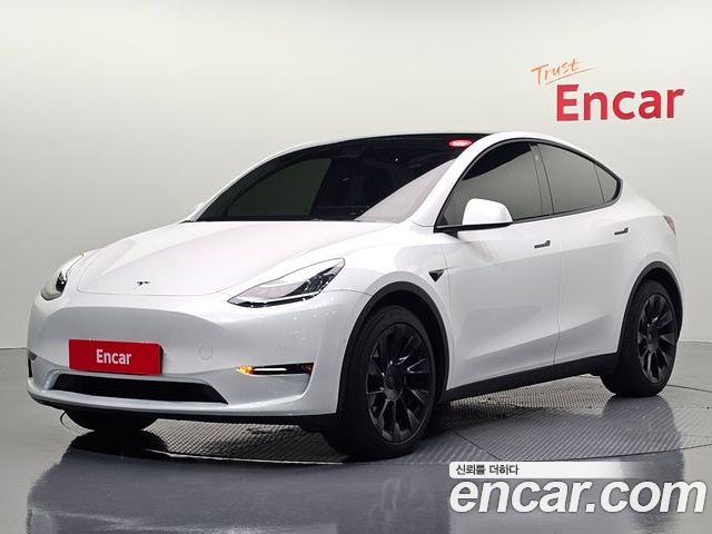 Tesla Model Y 2022