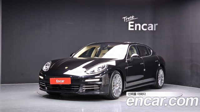 Porsche Panamera 2014