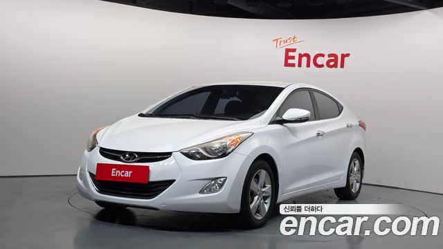 Hyundai AVANTE 2012