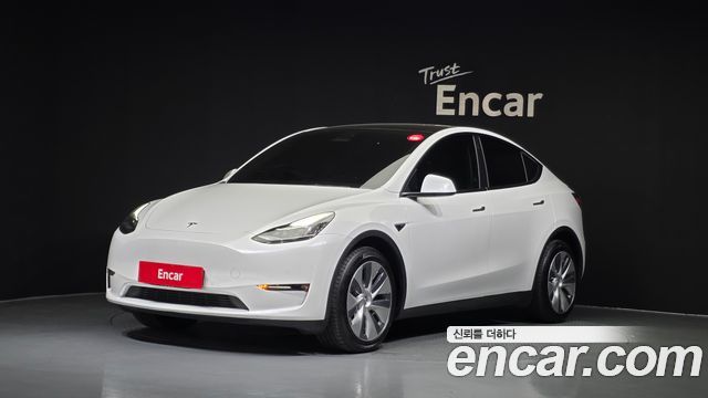 Tesla Model Y 2022