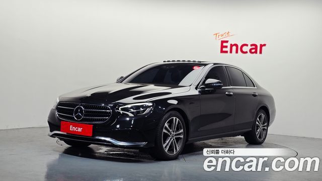 Mercedes-Benz E-Class 2023
