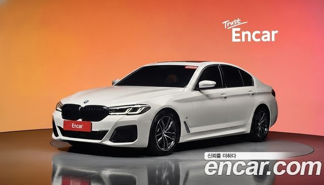 BMW 5-Series 2022
