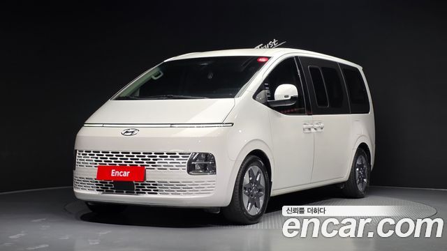 Hyundai Staria 2021