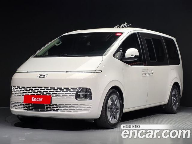 Hyundai Staria 2021