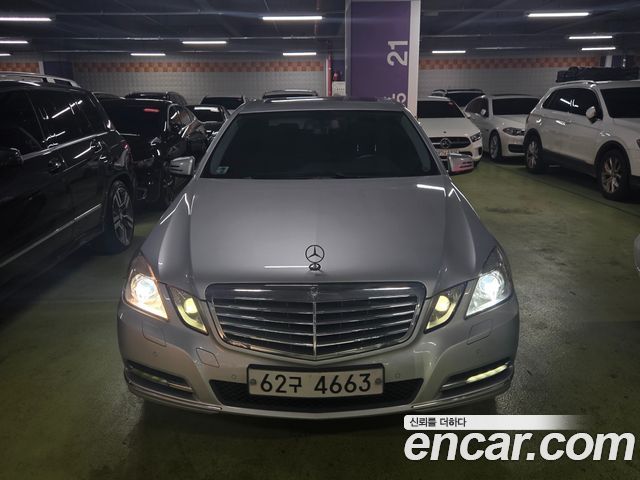 Mercedes-Benz E-Class 2010