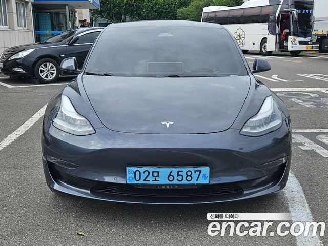 Tesla Model 3 2019