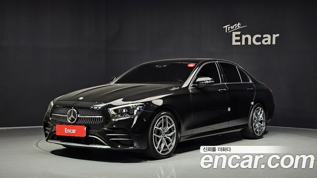 Mercedes-Benz E-Class 2022