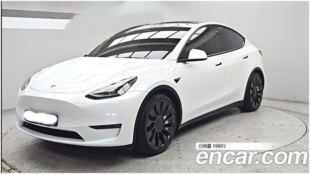 Tesla Model Y 2022