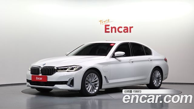 BMW 5-Series 2021