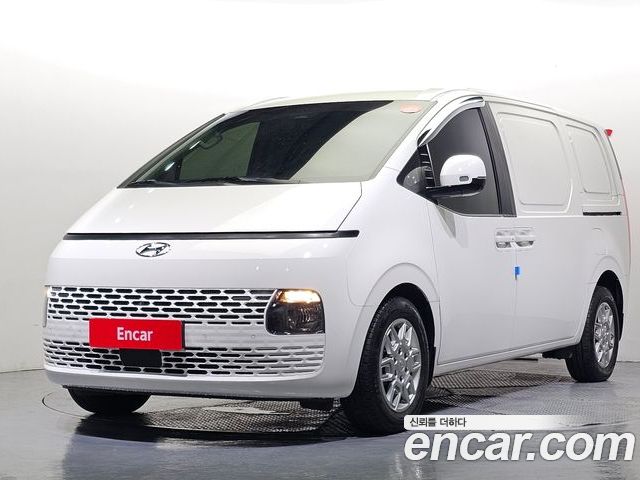 Hyundai Staria 2024