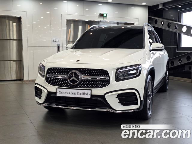 Mercedes-Benz GLB-Class 2025