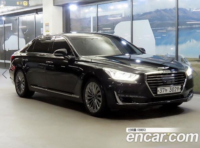Genesis EQ900 2018