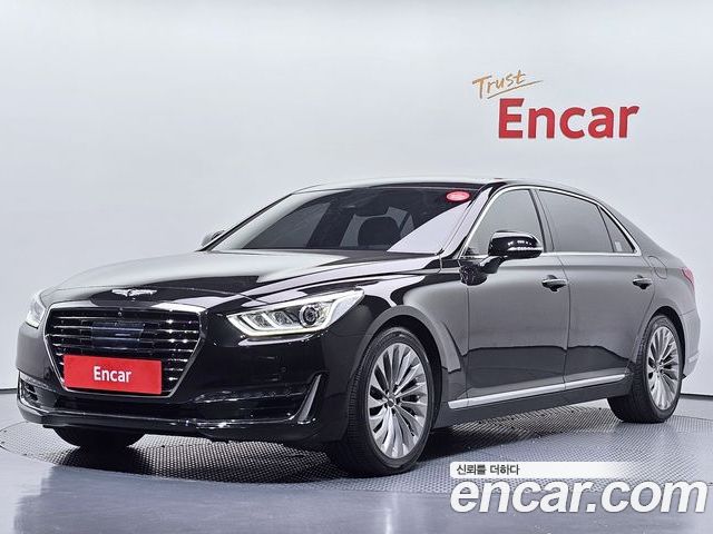 Genesis EQ900 2017