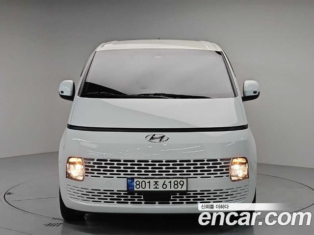 Hyundai Staria 2022