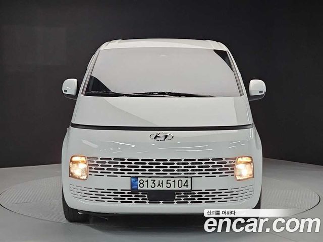 Hyundai Staria 2022