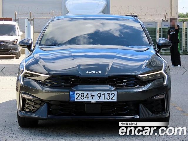 Kia K5 2025