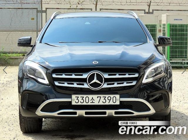 Mercedes-Benz GLA-Class 2017