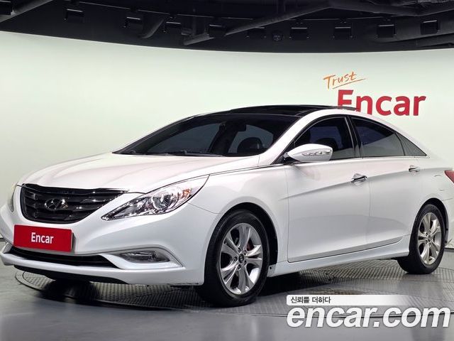 Hyundai Sonata 2010