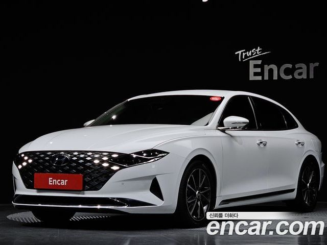 Hyundai Grandeur 2022