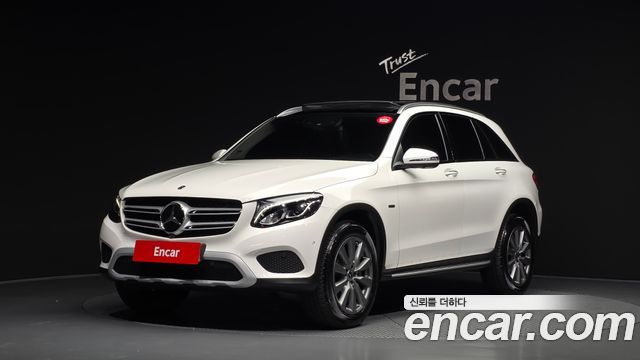 Mercedes-Benz GLC-Class 2019