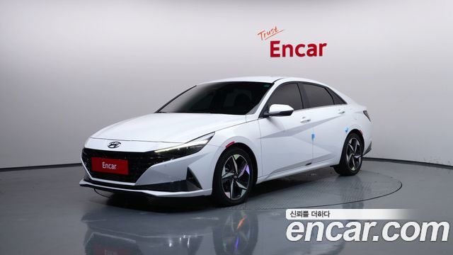 Hyundai AVANTE 2021