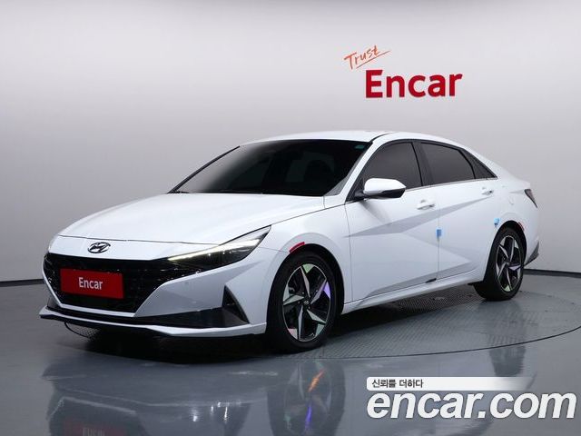 Hyundai AVANTE 2021