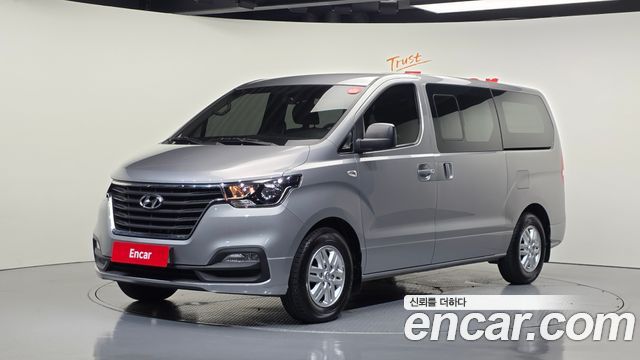 Hyundai Starex 2019