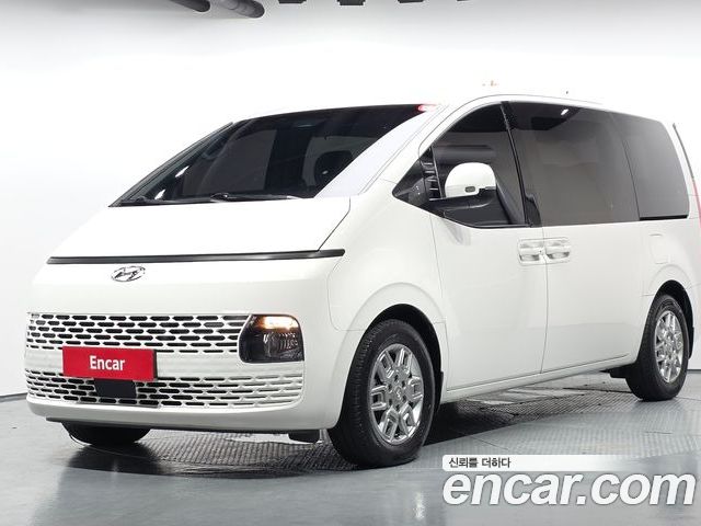 Hyundai Staria 2024