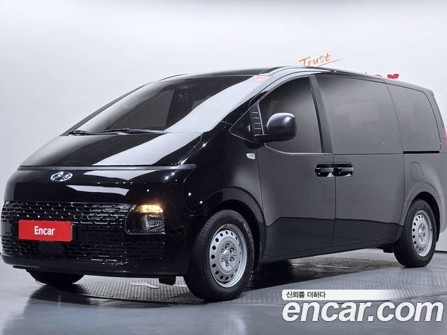 Hyundai Staria 2022