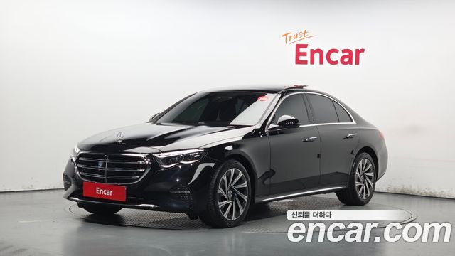 Mercedes-Benz E-Class 2025