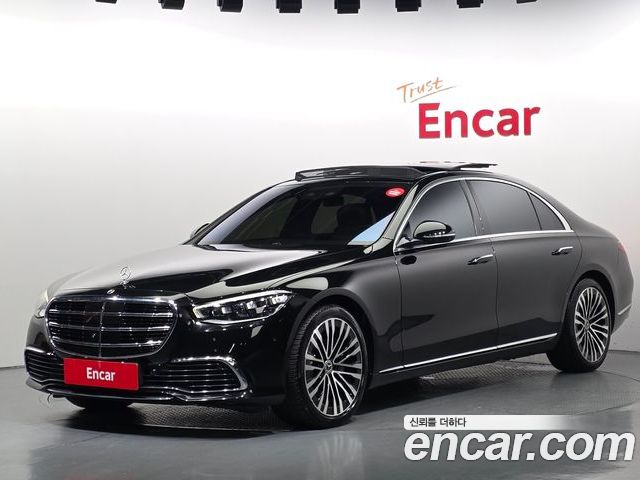 Mercedes-Benz S-Class 2021