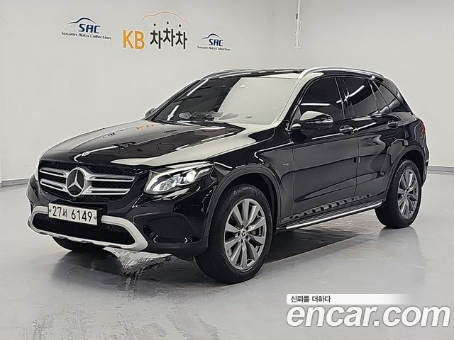 Mercedes-Benz GLC-Class 2019