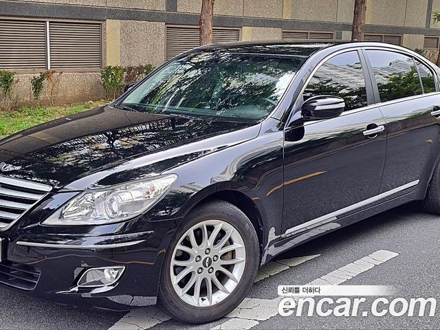 Hyundai Genesis 2010