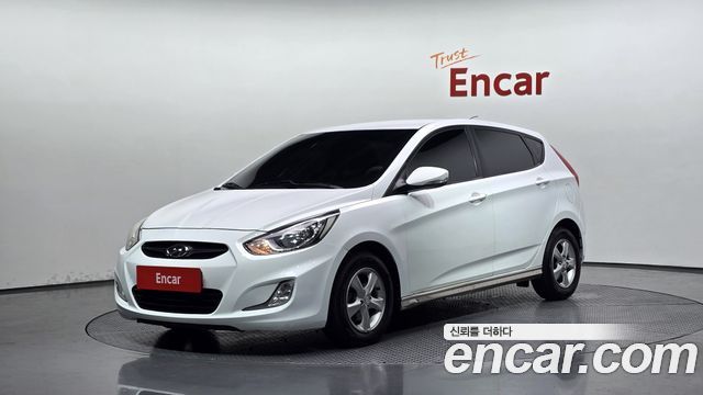 Hyundai Accent 2013
