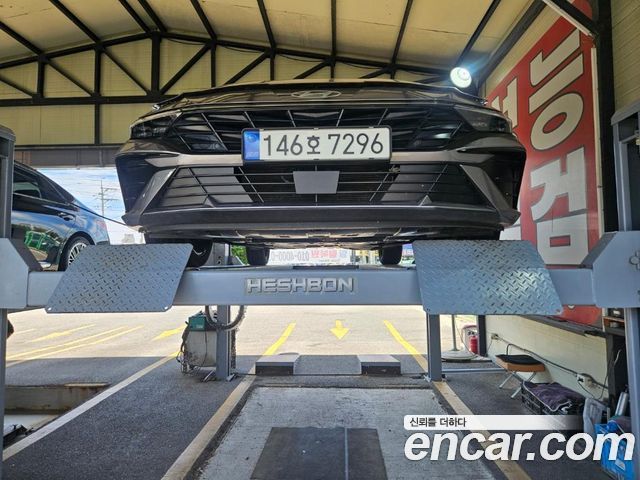 Hyundai AVANTE 2023