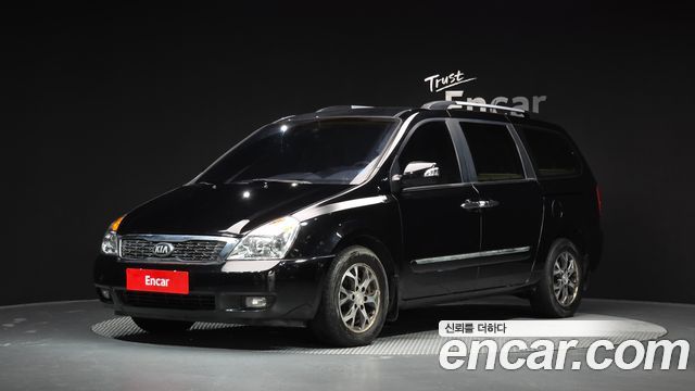 Kia Canival 2013