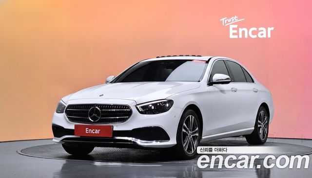 Mercedes-Benz E-Class 2021