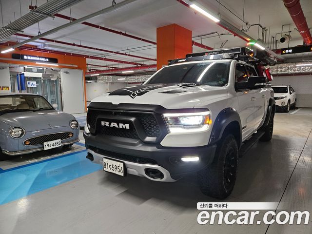 Dodge Ram Pick Up 2020