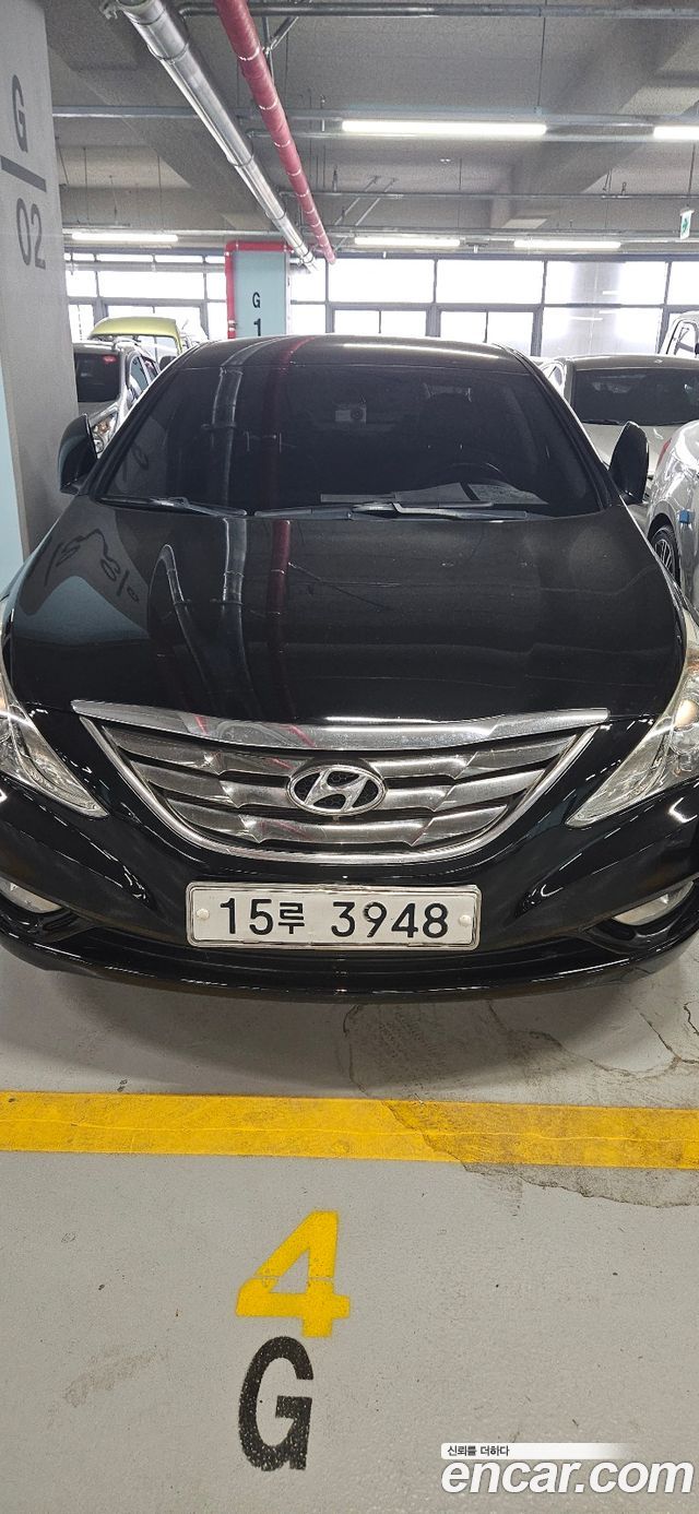 Hyundai Sonata 2010